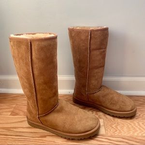 UGG Chestnut Tall Boots | 7W